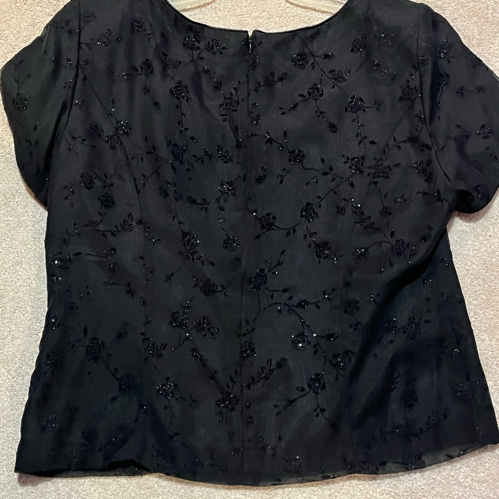 Jessica Howard Black Sequin Blouse
